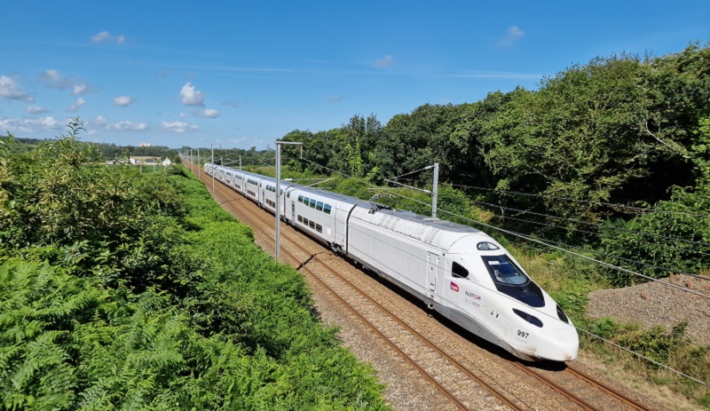 Le TGV du futur s’appelle le TGV M, pour modulaire. Il s’agit de la cinquième génération de train à grande vitesse, qui doit entrer en service en 2025.