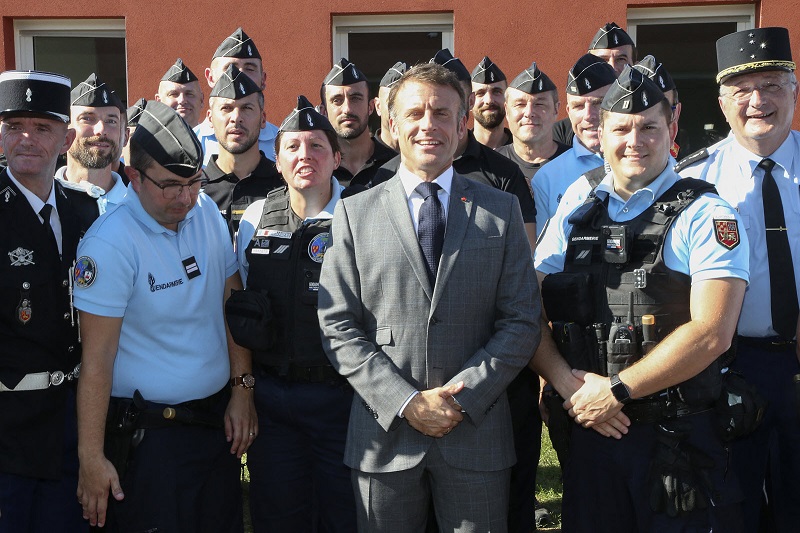 Macron annonce la création de nouvelles brigades de gendarmerie