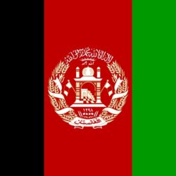 L’Afghanistan est un pays d’Asie centrale, situé entre l’Iran, le Pakistan, la Chine, le Tadjikistan, le Turkménistan et l’Ouzbékistan. Il a une superficie de 652 230 km² et une population estimée à 38 millions d’habitants en 2020. Il est enclavé et montagneux, avec des plaines au nord et au sud-ouest.