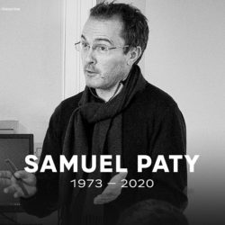 Samuel Paty était un professeur d’histoire-géographie qui a été assassiné par un terroriste islamiste le 16 octobre 2020 à Conflans-Sainte-Honorine, dans le Val-d’Oise. Il avait 47 ans et était père d’un enfant. Il enseignait au collège du Bois-d’Aulne, où il avait montré à ses élèves de quatrième des caricatures de Mahomet lors d’un cours sur la liberté d’expression. 