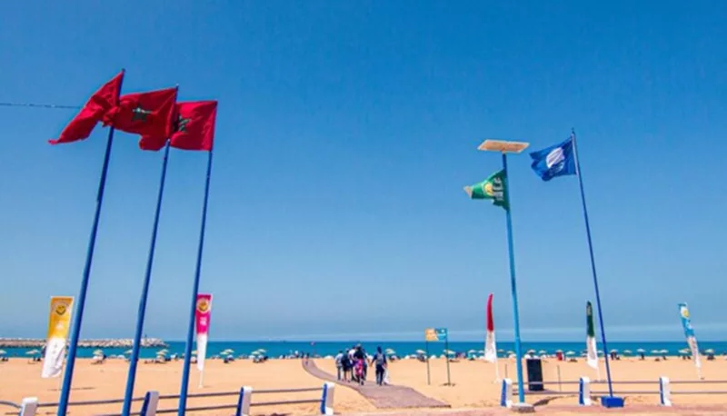 La plage de Safi hisse fièrement le Pavillon Bleu pour l’été 2025