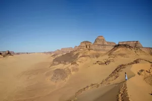 Takarkori (Acacus) une découverte majeure sur les anciennes populations du Sahara vert
