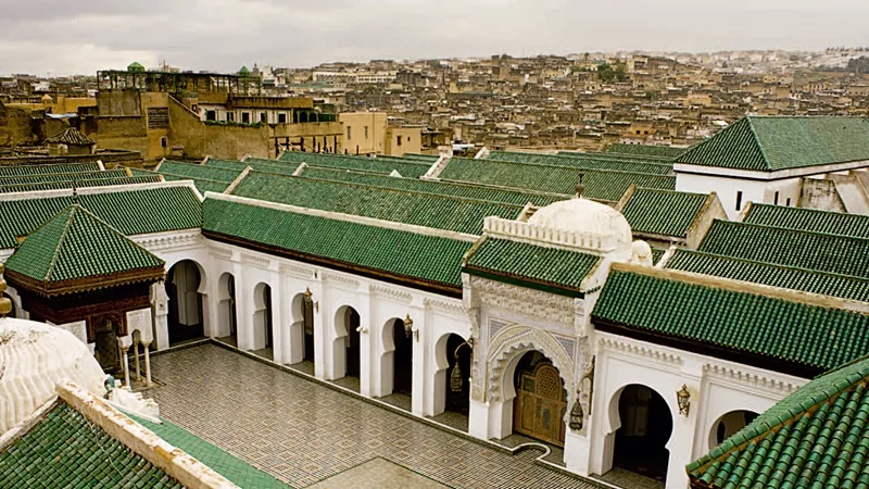 Fès, capitale spirituelle du Maroc histoire et héritage