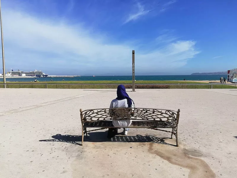Marocains du monde un pont entre deux cultures ou un exil intérieur